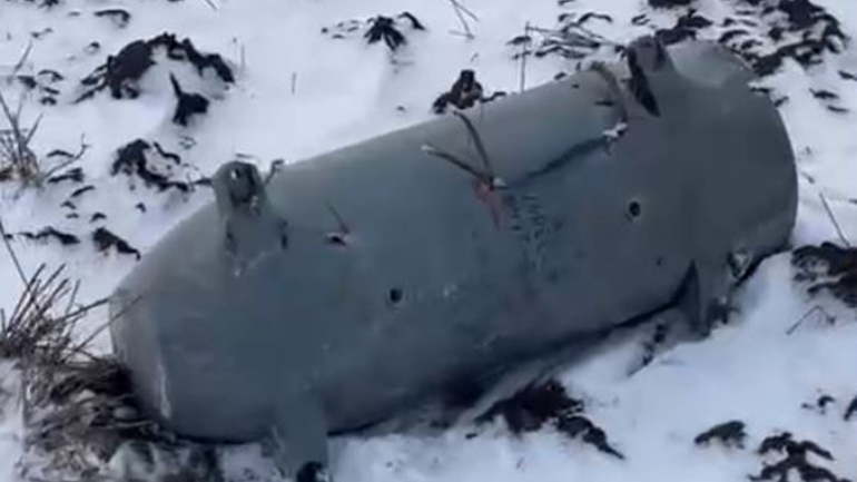 Ρωσία: Στην περιοχή του Βόλγκογκραντ έπεφταν «μεταλλικά αντικείμενα» από τον ουρανό